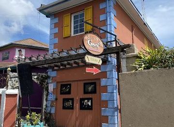 the-bahamas/nassau/attraction/graycliff-cigar-company