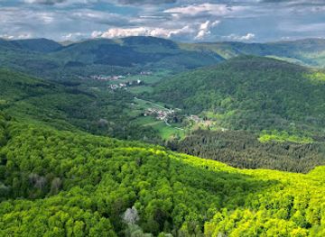 croatia/zumberak-mountains/attraction/poprsje-tadije-smiciklasa-rad-kipara-petra-ujevica