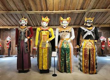 indonesia/bali/attraction/setia-darma-house-of-mask-and-puppets