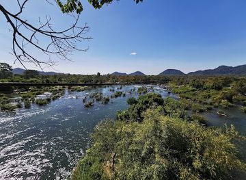 laos/mekong-river-valley/attraction/the-mekong-fly-zipline