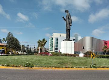 mexico/tijuana/zona-centro/attraction/monument-to-abraham-lincoln