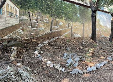 lebanon/deir-el-qamar/attraction/the-castle-of-giving