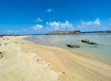Montones Beach
