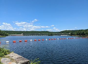 massachusetts/mohawk-trail/attraction/canalside-rail-trail
