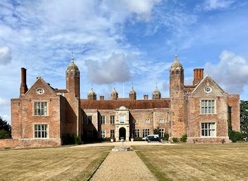 united-kingdom/east-of-england/attraction/national-trust-melford-hall