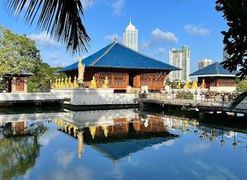 sri-lanka/colombo/attraction/gangarama-sima-malaka