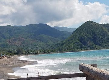 jamaica/east-end/attraction/wickie-wackie-beach