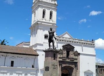 ecuador/mindo/attraction/iglesia-de-santo-domingo