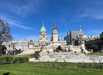 argentina/buenos-aires/attraction/plaza-del-congreso