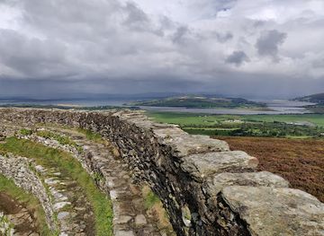ireland/county-donegal/attraction/grianan-of-aileach