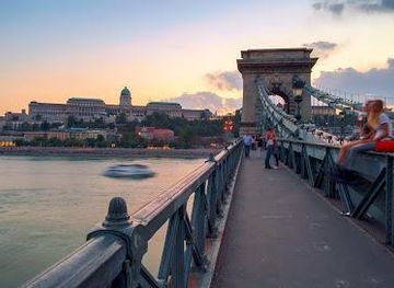 hungary/tatabanya/attraction/budapest-wonderguides