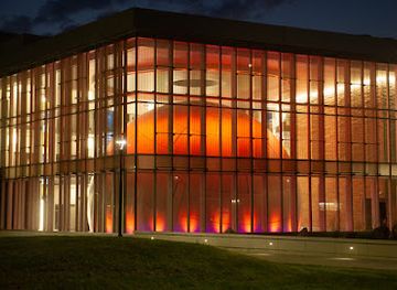 new-york/buffalo/attraction/whitworth-ferguson-planetarium