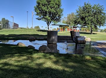 arizona/scottsdale/kierland-commons/attraction/chesnutt-park