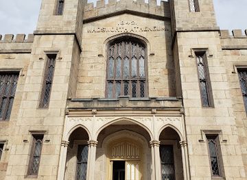 connecticut/housatonic-valley/attraction/wadsworth-atheneum-museum-of-art