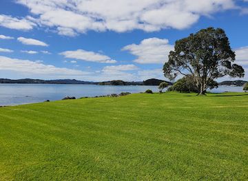 new-zealand/paihia/attraction/te-kongahu-museum-of-waitangi