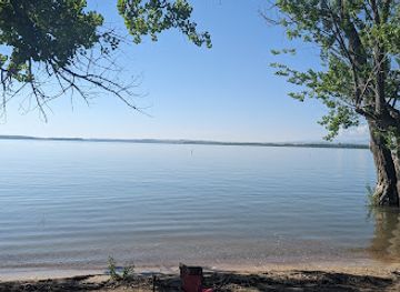 idaho/nampa/attraction/lake-lowell-park