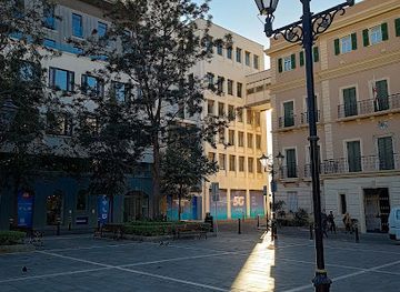 gibraltar/little-bay/attraction/john-macintosh-square-la-piazza