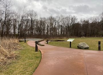 ohio/western-ohio/attraction/liberty-park-twinsburg-ledges-area