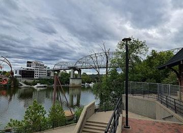 tennessee/franklin/attraction/riverfront-park