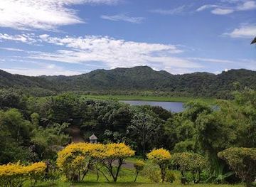 seychelles/victoria/attraction/grand-etang-lake