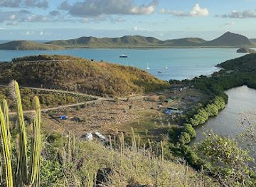 antigua-and-barbuda/barbuda/attraction/saint-garusi-beach