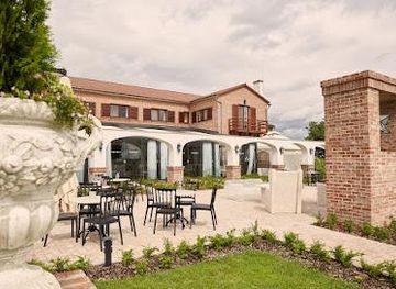 hungary/pecs/attraction/gere-attila-pinceszete