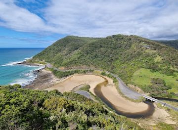 australia/great-ocean-road/attraction/st-georges-river-lookout