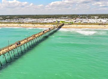 north-carolina/crystal-coast/attraction/bogue-inlet-fishing-pier