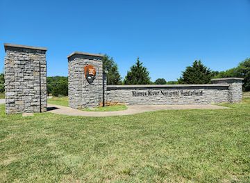 tennessee/southern-middle-tennessee/attraction/stones-river-national-battlefield