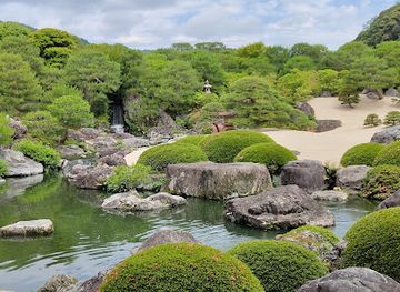 japan/iwami/attraction/adachi-museum-of-art