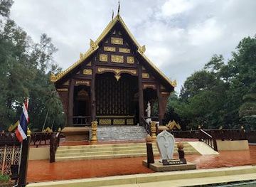 thailand/phuket/attraction/wat-thettharamnawa-wat-tha-sai