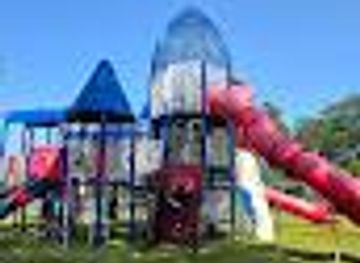 wisconsin/appleton/attraction/riverside-rocket-playground