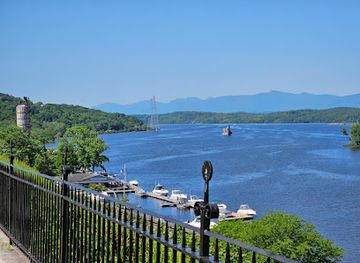 new-york/hudson/attraction/promenade-hill-park