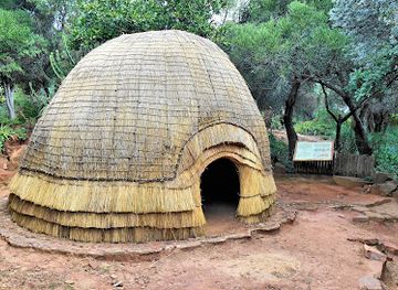 south-africa/pretoria/attraction/vtm-zulu-hut