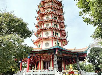 indonesia/semarang/attraction/yayasan-buddhagaya