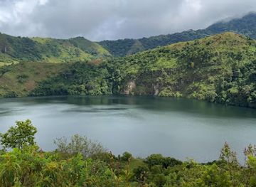 cameroon/mamfe/attraction/muanenguba-twin-lakes-bangem