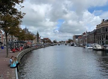 netherlands/haarlem/attraction/spaarne