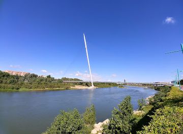 spain/aragon/attraction/pasarela-del-voluntariado