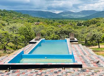 zambia/eastern-province/attraction/golden-springs