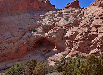 utah/capitol-reef-national-park/attraction/upper-muley-twist-canyon-trail