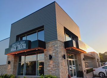 wisconsin/lake-geneva/attraction/tristan-crist-magic-theatre