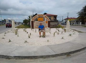 belize/corozal-town/attraction/quality-poultry-park