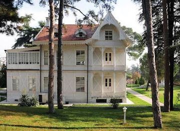 turkiye/uludag/attraction/bursa-ataturk-museum