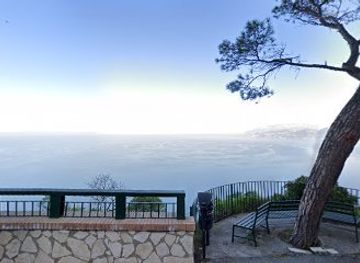 italy/capri/attraction/vista-panoramica-su-capri