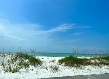 florida/pensacola-beach/attraction/gulf-island-national-seashore