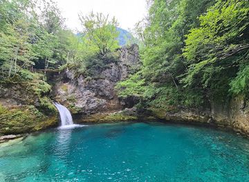albania/luma/attraction/blue-eye-kaprre