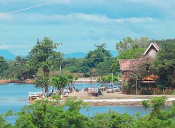 cambodia/ratanakiri/attraction/trekking-gibbons-watching-tours