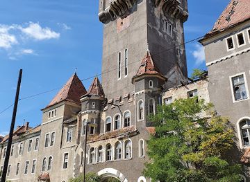 hungary/bakony/attraction/hajmaskeri-tuzerlaktanya