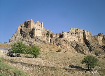 turkiye/mount-nemrut/attraction/kahta-castle
