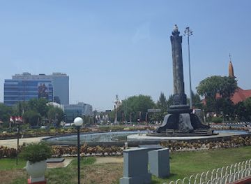 indonesia/semarang/attraction/gereja-katedral-santa-perawan-maria-ratu-rosario-suci